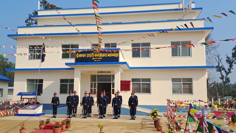 द्धन्द्धकालमा भत्किएको बर्दिया भुरीगाउँको प्रहरी चौकी झण्डै २२ वर्षपछि पुनःनिर्माण