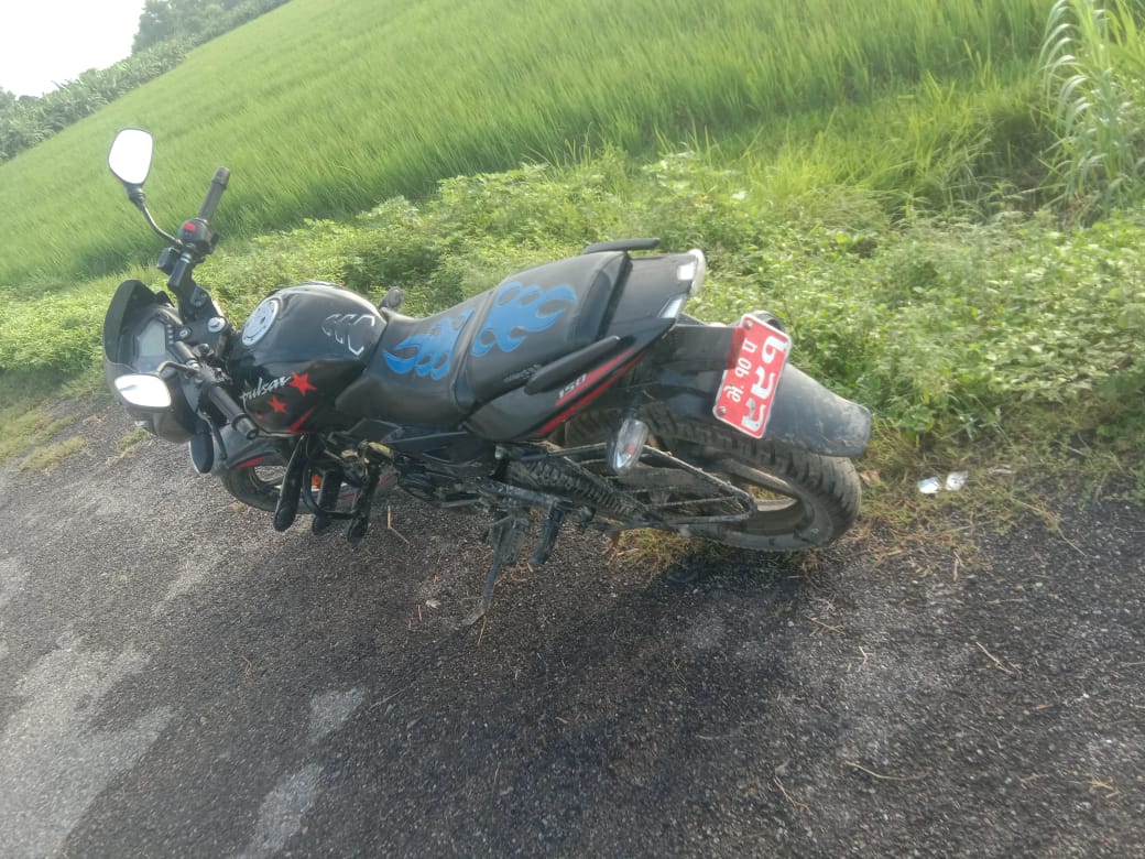 भन्सार कार्यालय परिसरबाटै चोरी भएको मोटरसाईकल भेटियो