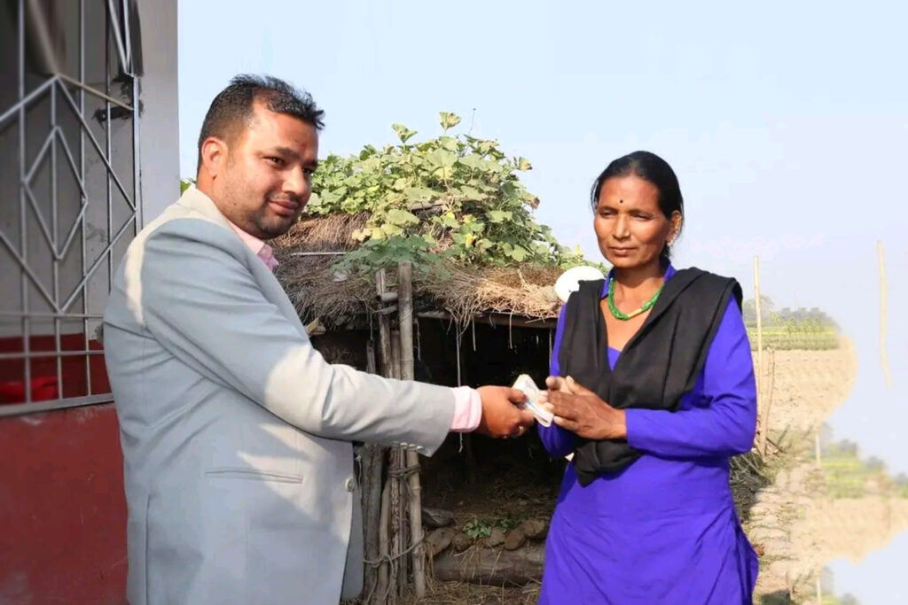 नेपाली कांग्रेस बर्दियाका युवा नेता रेग्मीद्वारा जन्मदिनको&hellip;