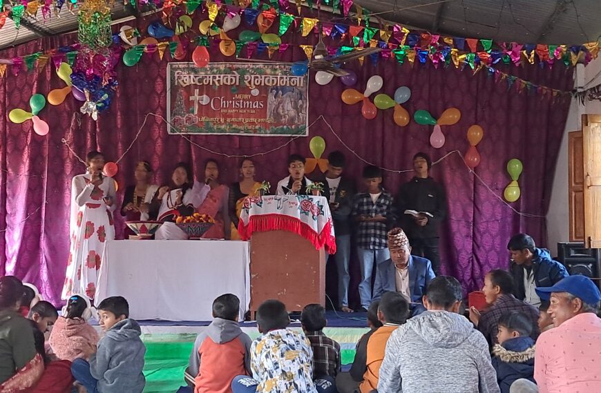 क्रिश्चियन धर्मावलम्बीहरुले बुधवारका दिन क्रिसमस डे पर्व मनाए