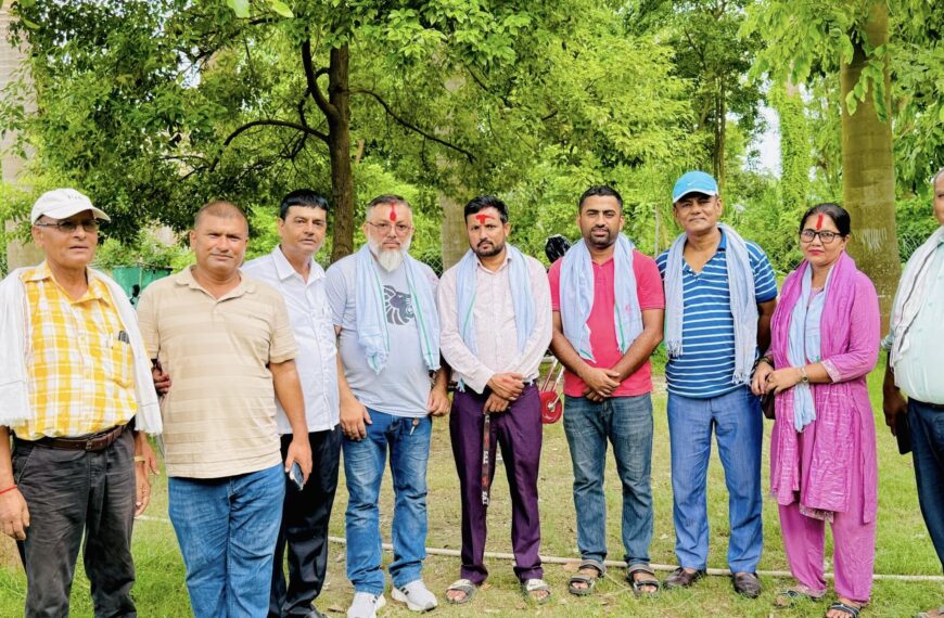 नेकपा एमालेद्वारा बर्दिया उद्योग वाणिज्य संघका निर्वाचित पदाधिकारीलाई सम्मान
