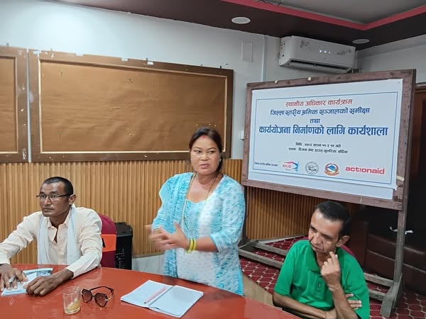 जिल्ला स्तरीय श्रमिक सञ्जालको समीक्षा तथा कार्ययोजना निर्माणका लागि २&hellip;