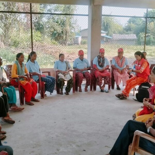 टीकापुरका बाढी प्रभावित क्षेत्रमा भारी वर्षाको पूर्वसूचना, समुदायमा सतर्कता अभियान